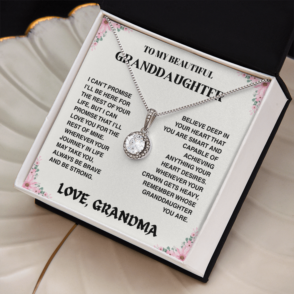 TREASORA - Cushion Star Necklace - Granddaughter